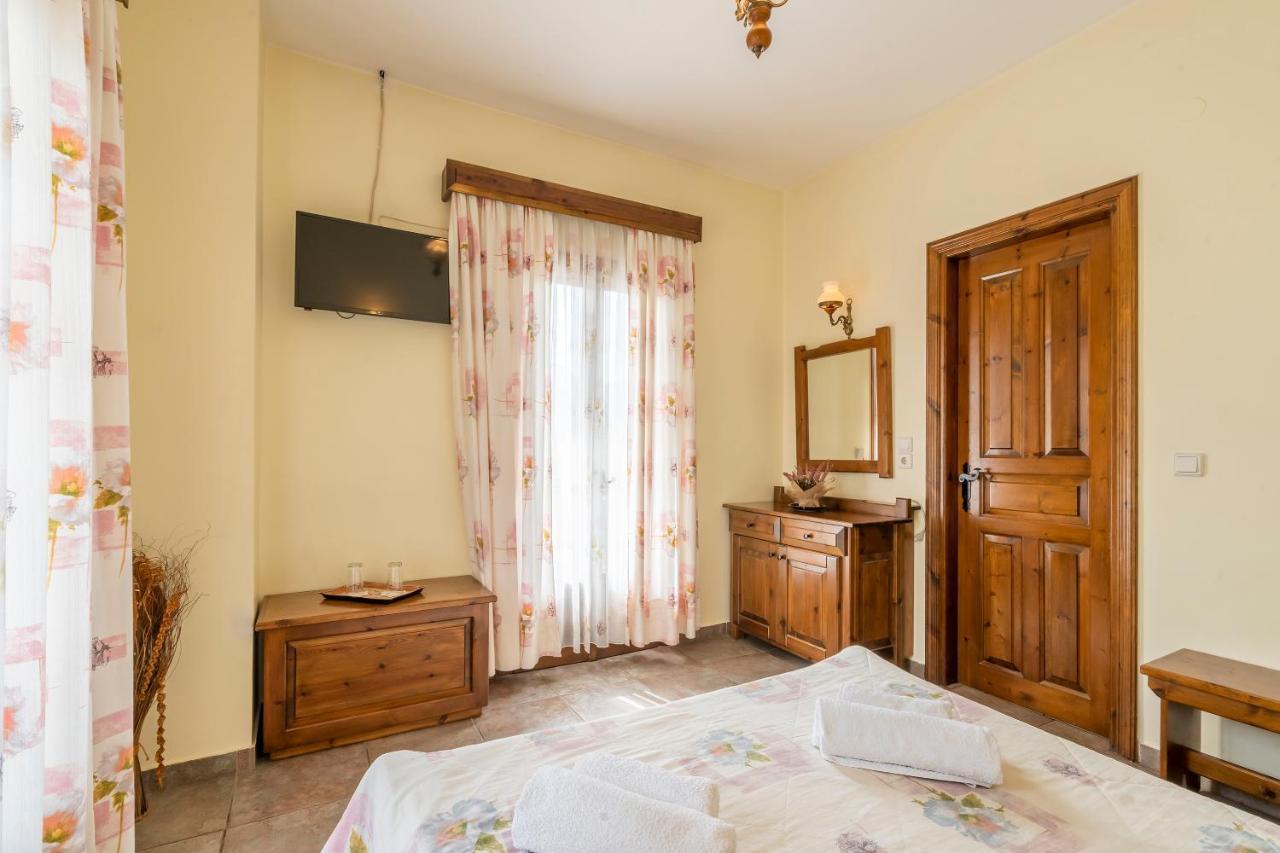 Rizoma Guesthouse Mikro Chorio  Exterior photo