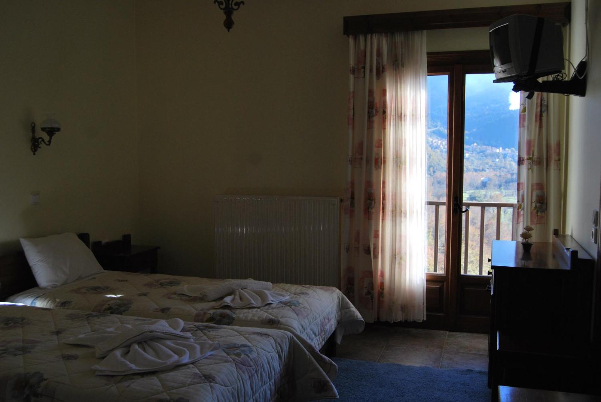 Rizoma Guesthouse Mikro Chorio  Exterior photo